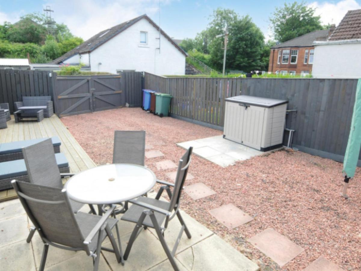 Cheerful One Bedroom Cottage With Parking Space. Glasgow Exterior photo
