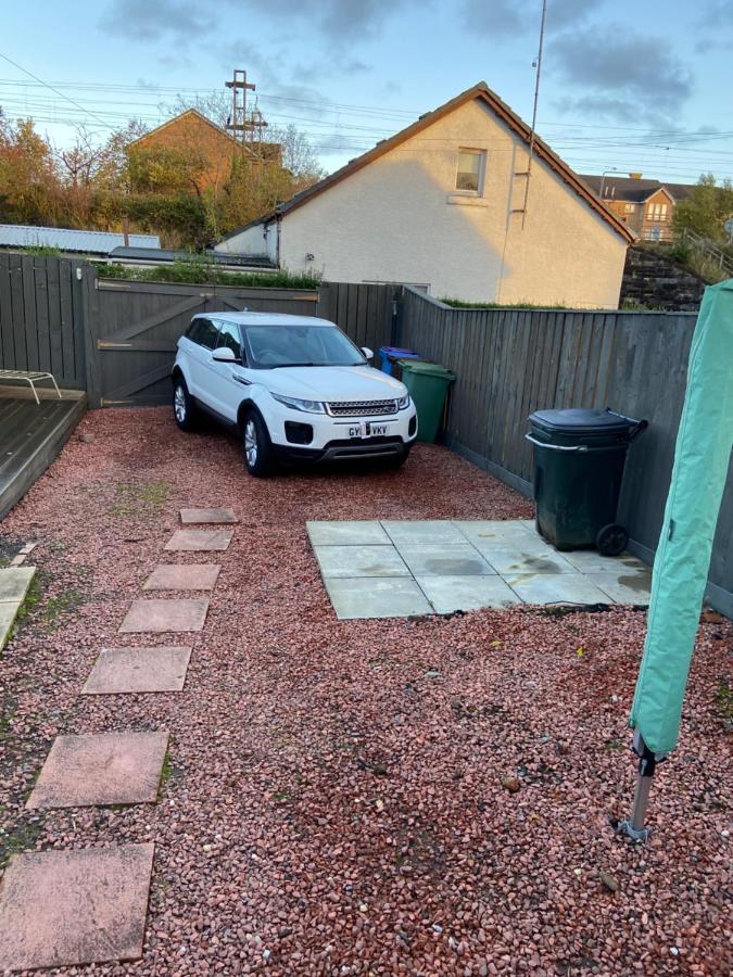 Cheerful One Bedroom Cottage With Parking Space. Glasgow Exterior photo